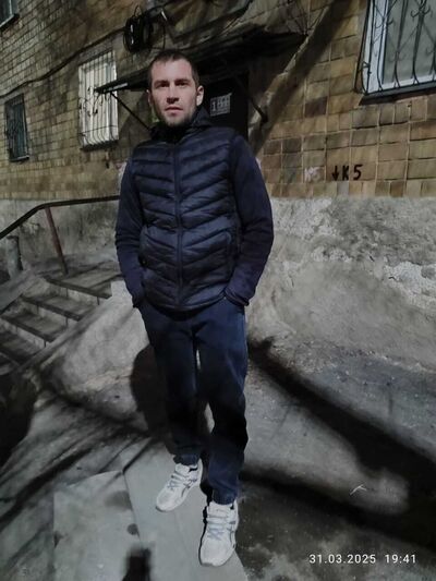  ,   Andrei, 38 ,   c 