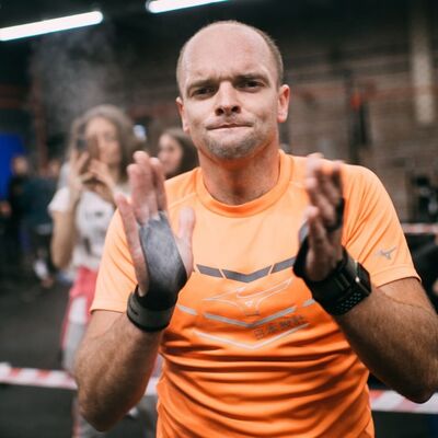  -,   Vladimir, 33 ,   ,   