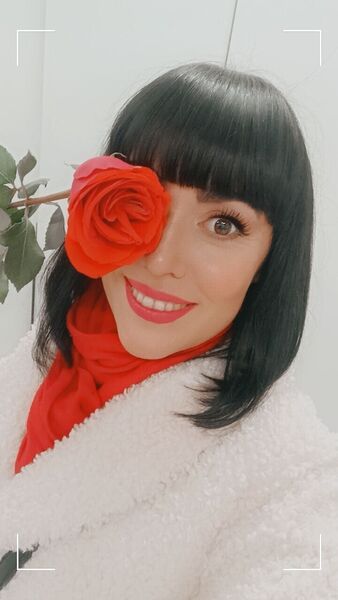  ,   Regina, 42 ,   ,   , c 