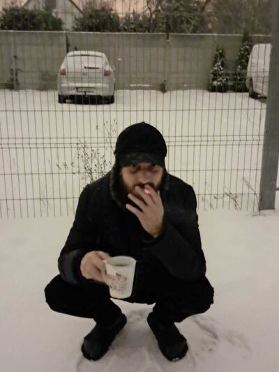  ,   Levani, 37 ,     , c 