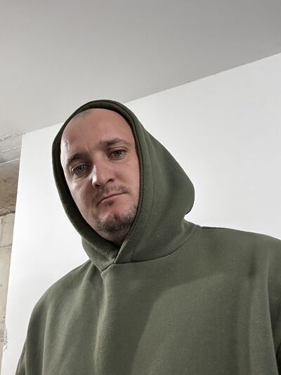  King George,   Andrey, 25 ,   ,   