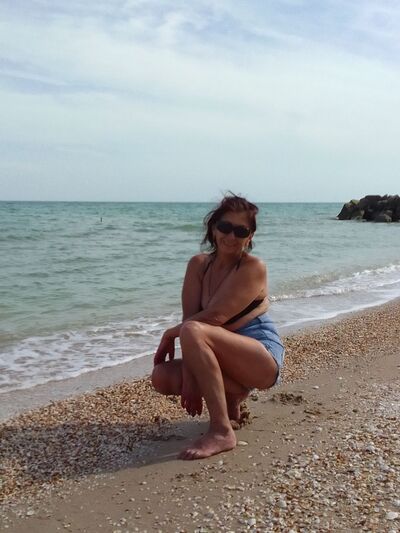  ,   Nina, 57 ,   c 