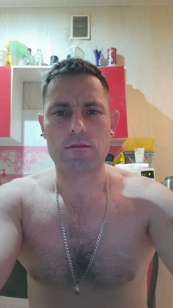  ,   Anton, 41 ,   ,   , c 