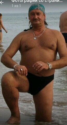  15898919  Garry, 67 ,    