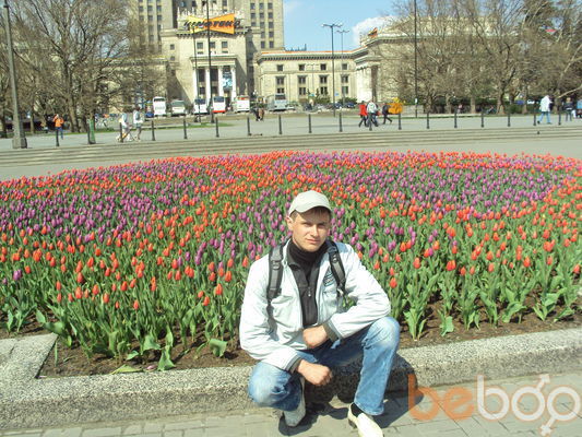  ,   Vitalik, 37 ,   