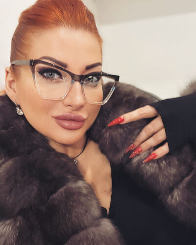  ,   Tatiana, 44 ,  