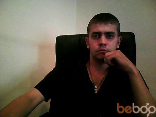  ,   Alex, 39 ,   