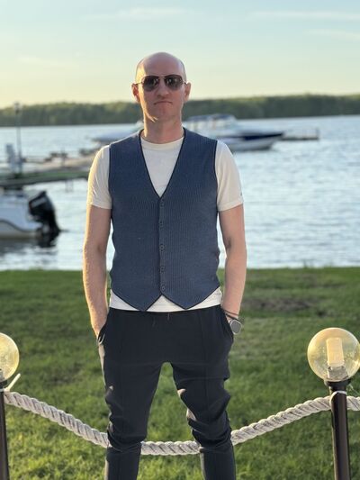  ,   John, 37 ,   ,   