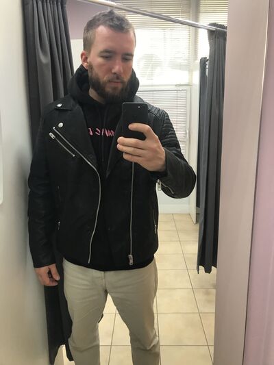  ,   Vlad, 33 ,   ,   , c 