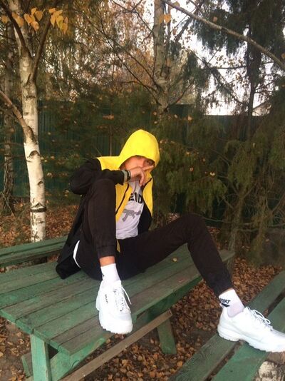  ,   Anatoly, 25 ,   ,   , c 