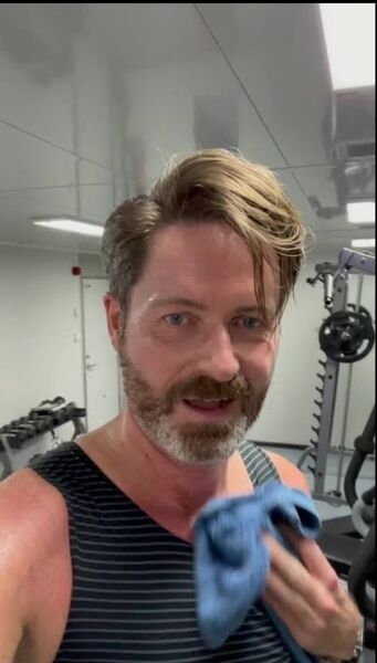  ,   Roland, 58 ,   ,   