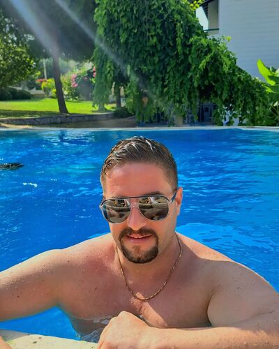  Cesme,   Yashar kozan, 37 ,   ,   , c , 