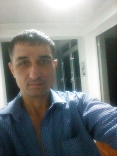  ,   Ilxom, 49 ,     , c 