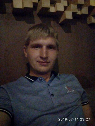  ,   Kirill, 28 ,  