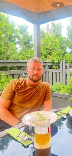  ,   Dmitrii, 35 ,   c 