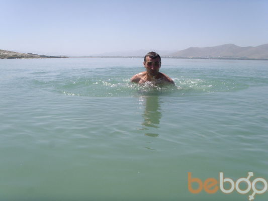  ,   Artur, 37 ,   