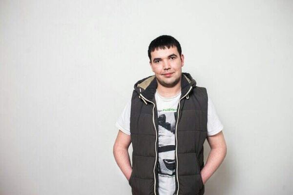  ,   Ruslan, 36 ,   ,   , c , 