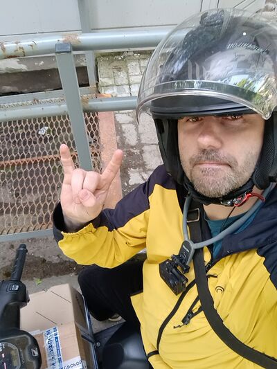  ,   Valentin, 39 ,   ,   , c 