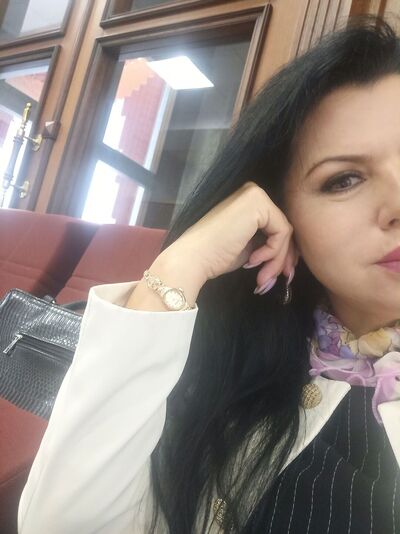  ,   Elina, 39 ,   ,   