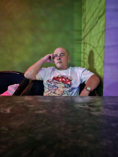  ,   Vladimir, 42 ,   ,   
