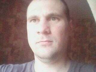  9650509  Oleg, 39 ,    