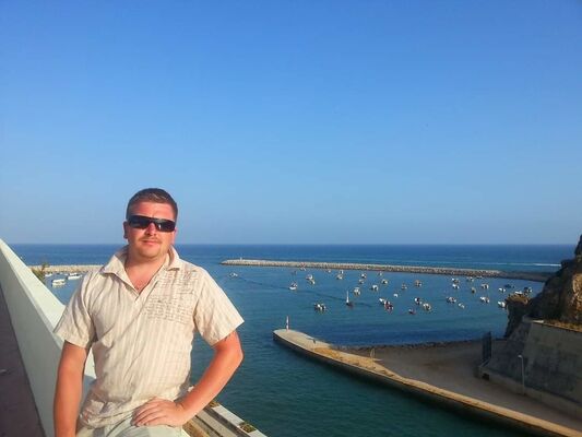  ,   Aleksandr, 42 ,   ,   , c 