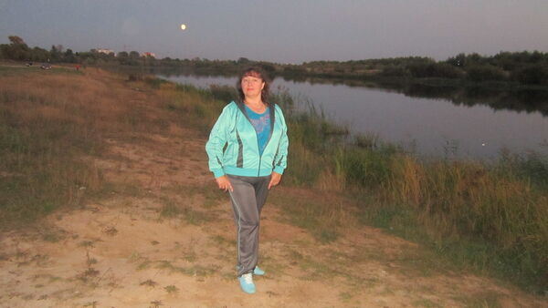  ,   Elena, 55 ,     , c 