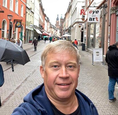  ,   Davis martin, 61 ,   ,   