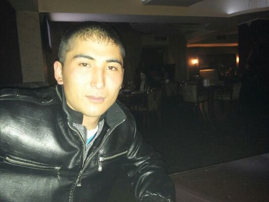 ,   Daniyar, 37 ,   ,   , c 