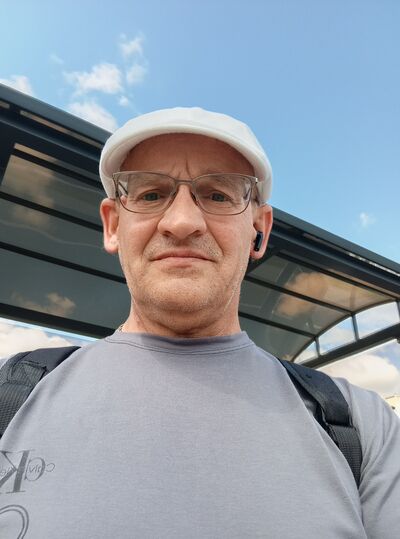   ,   Vladimir, 49 ,     , c 