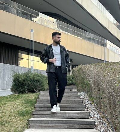  ,   Emirhan, 24 ,   ,   