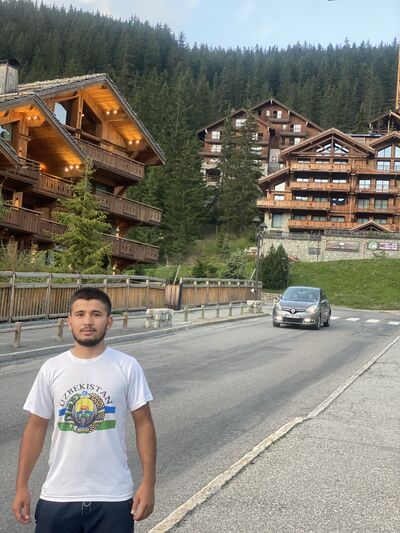  Modranka,   Uralbek, 21 ,   ,   