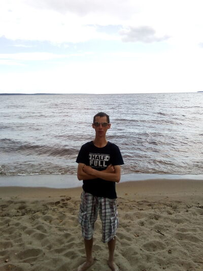  ,   LEONID, 46 ,   