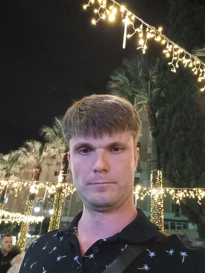  ,   Vladimir, 39 ,   ,   