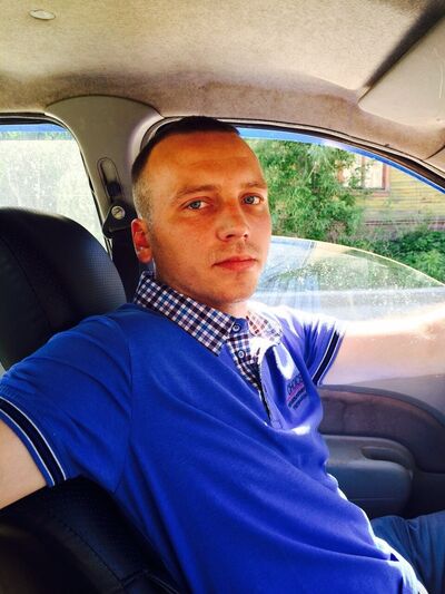  ,   Aleks, 40 ,   