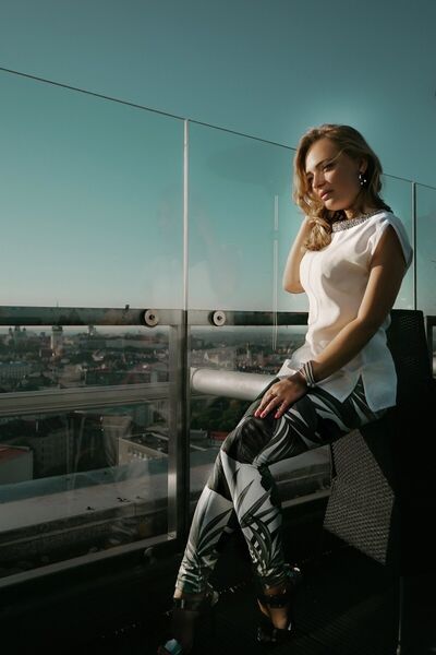  -,   Karolina, 28 ,   ,   , 