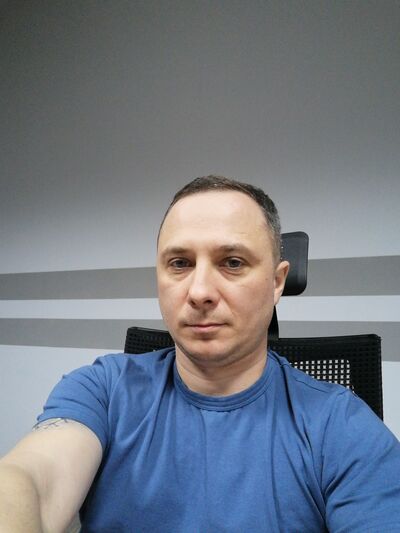  ,   Jonh, 40 ,   ,   , c 