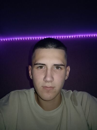  ,   Artem, 19 ,   ,   , 