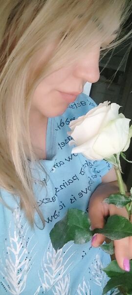  ,   Elena, 37 ,     , c 