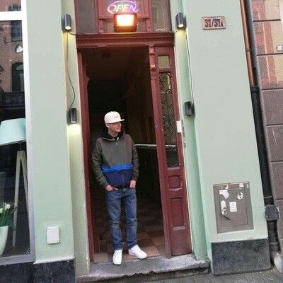  ,   Dima, 37 ,   ,   , c 