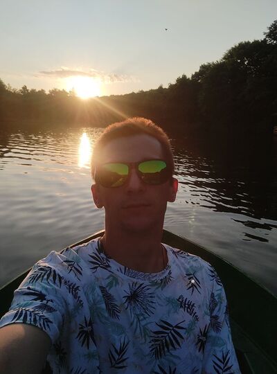  ,   Georg, 28 ,   ,   