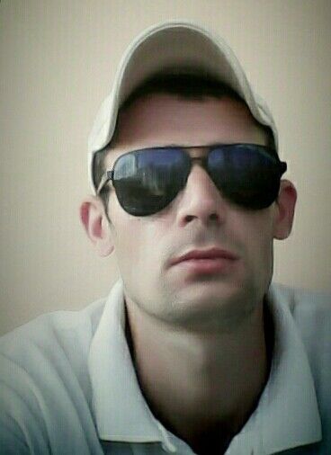  ,   Bill, 39 ,   