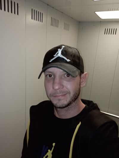  ,   Alex, 38 ,   ,   