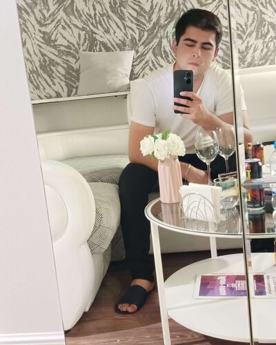  ,   Daniel, 28 ,   ,   , c 
