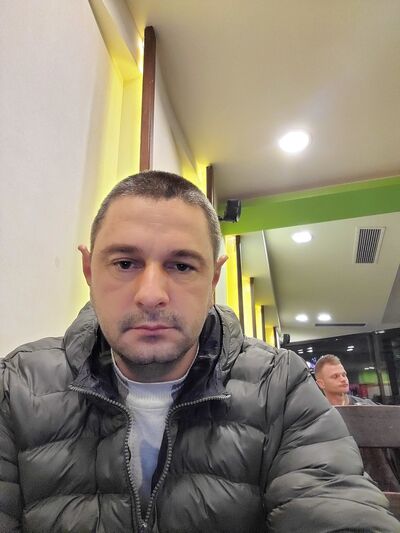  ,   Radu, 44 ,   ,   , c 