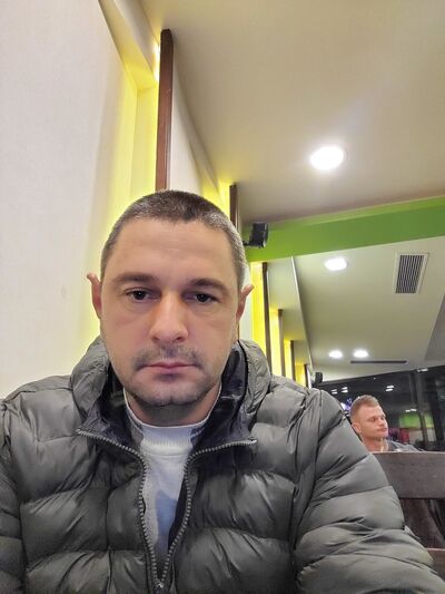  ,   Radu, 42 ,   ,   , c 