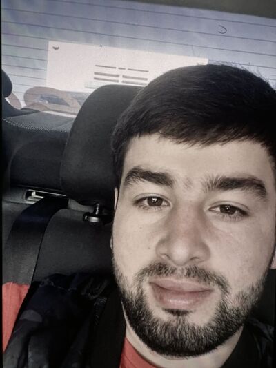  -,   Ali, 27 ,     , c 