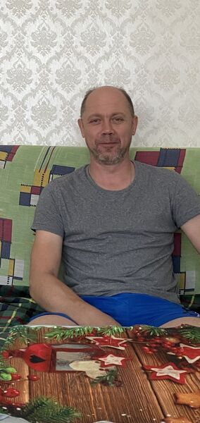  ,   Sergio, 49 ,   ,   
