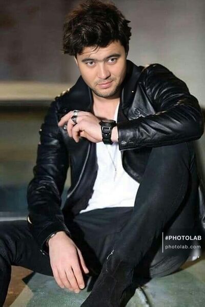  ,   Rozik, 30 ,   ,   