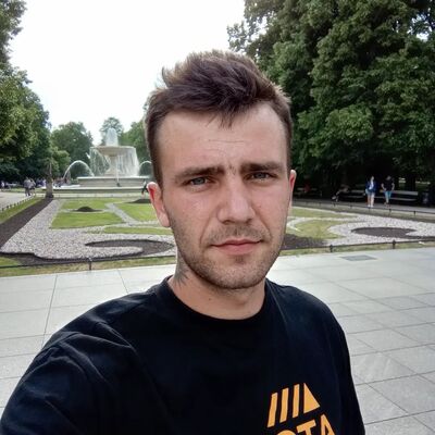  Czestochowa,   Oleksandr, 26 ,     , c 